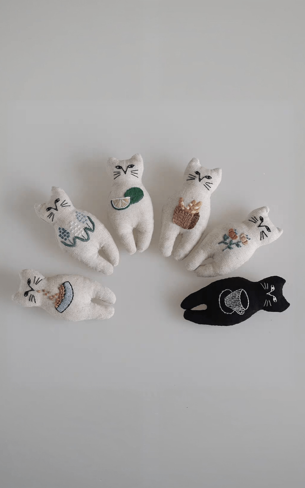 Adorable Kitty Embroidery Kit | 6 - Piece Brooch & Charm Set | Minimalist Illustration Style - HeyPouch