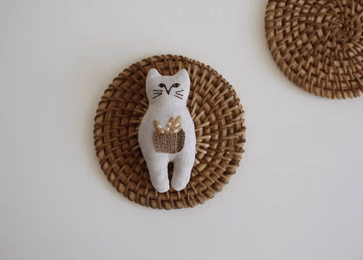 Adorable Kitty Embroidery Kit | 6 - Piece Brooch & Charm Set | Minimalist Illustration Style - HeyPouch