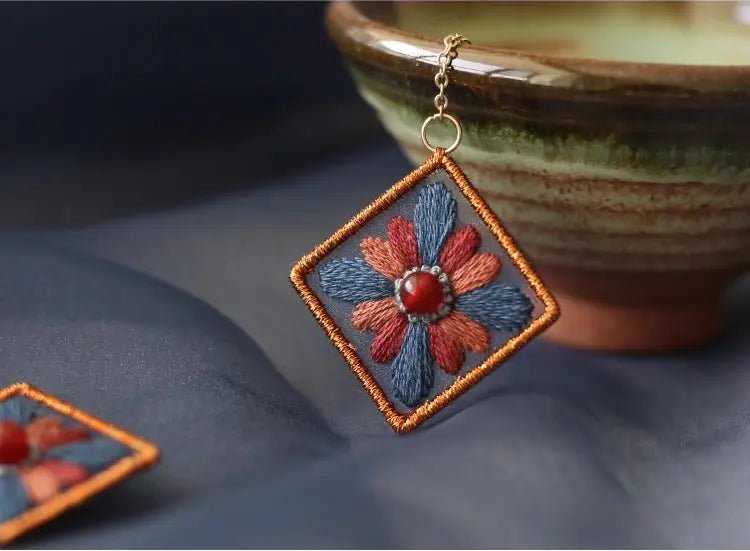 Dunhuang Ceiling Art Chinese Embroidery DIY Kit Two - Sided Earrings - HeyPouch
