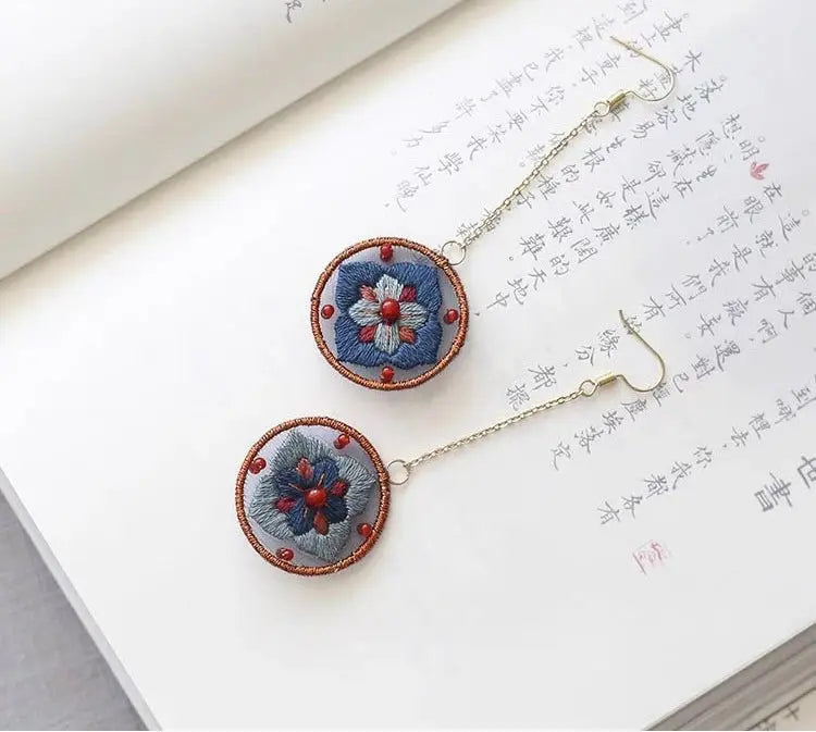 Dunhuang Ceiling Art Chinese Embroidery DIY Kit - Two-Sided Earrings