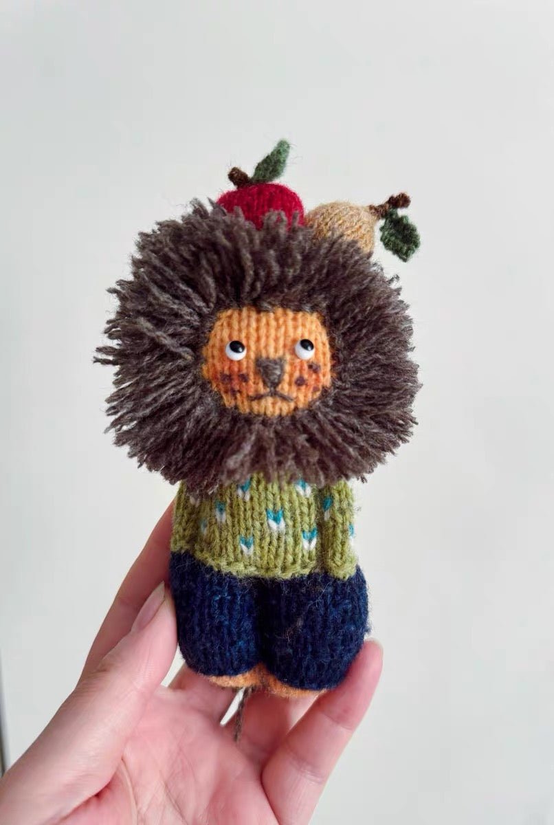 Pocket - Sized Leo: Crochet Lion DIY Kit - HeyPouch